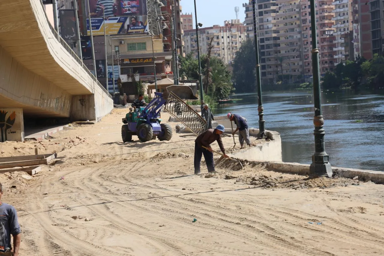 محافظ المنوفية يتفقد ميدانياً أعمال تطوير ورفع كفاءة كورنيش شبين الكوم