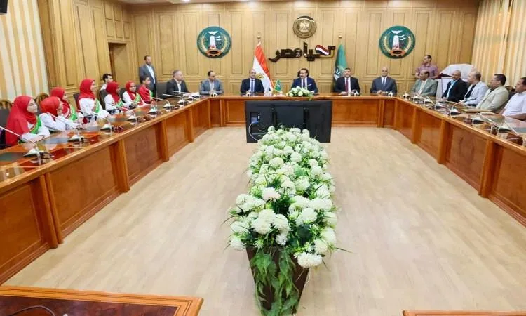 محافظ المنوفية يطلب الإسراع في استكمال جميع خدمات قرى حياة كريمة محافظ المنوفية يطلب الإسراع في استكمال جميع خدمات قرى حياة كريمة