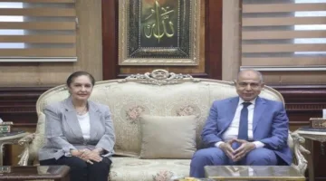 محافظ المنيا والسفيرة نائلة جبر يناقشان تعزيز التنمية ومكافحة الهجرة غير الشرعية