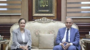 محافظ المنيا يؤكد التزامه بدعم مبادرات تمكين الشباب ومكافحة الهجرة غير الشرعية خلال اجتماع مع اللجنة الوطنية