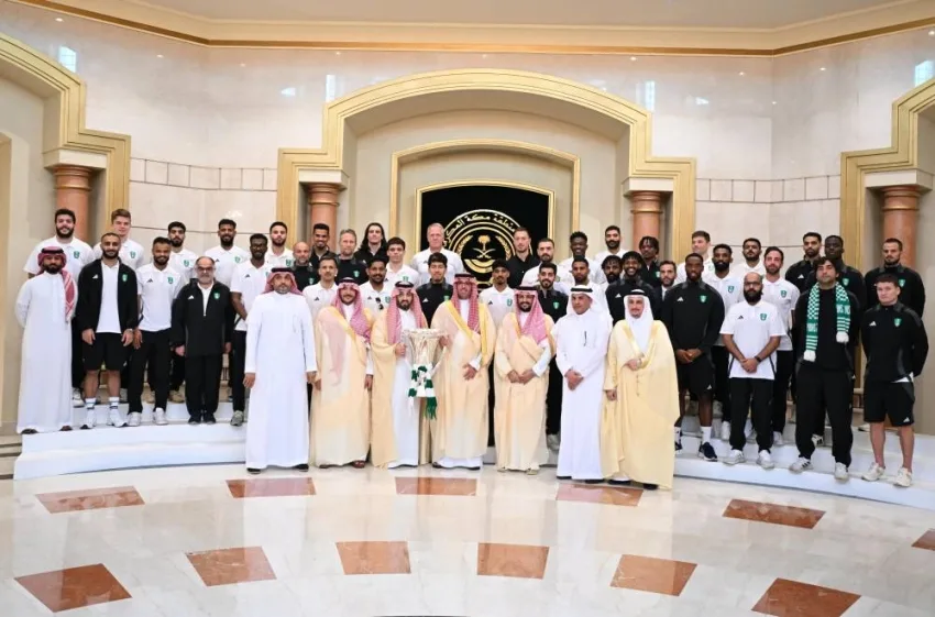 محافظ جدة يهنئ نادي الأهلي بفوزهم ببطولة آسيا للنخبة 2025 محافظ جدة يهنئ نادي الأهلي بفوزهم ببطولة آسيا للنخبة 2025