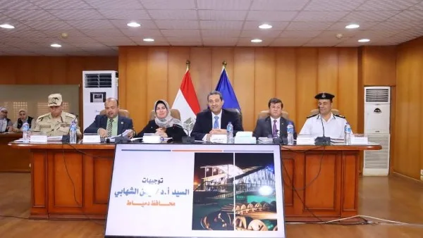 محافظ دمياط: نجاح إدارة أزمة تراكم مياه الأمطار بالوسطاني