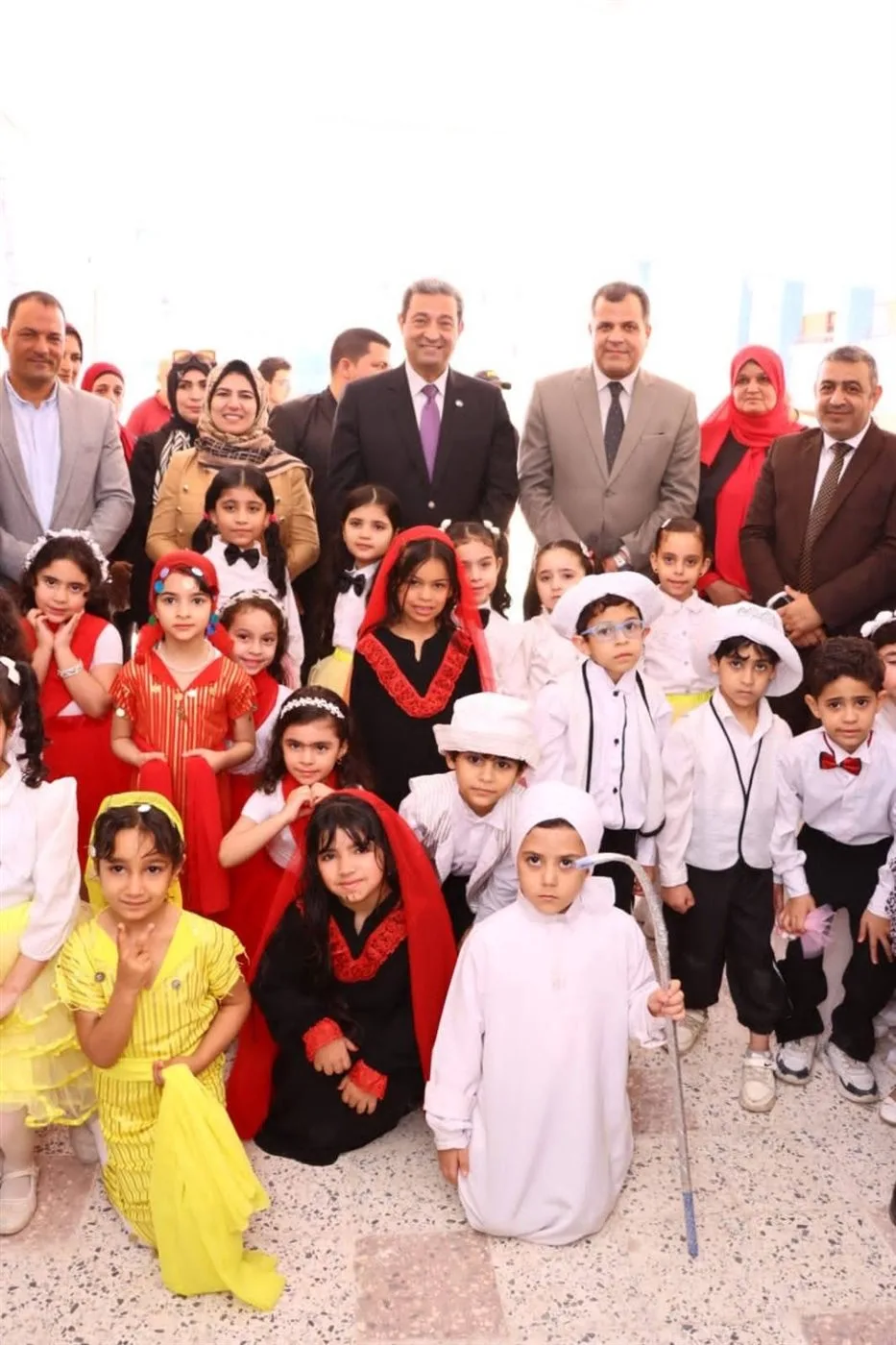 محافظ دمياط ي inaugurates ثلاثة مشاريع خدماتية في رأس البر (صور)