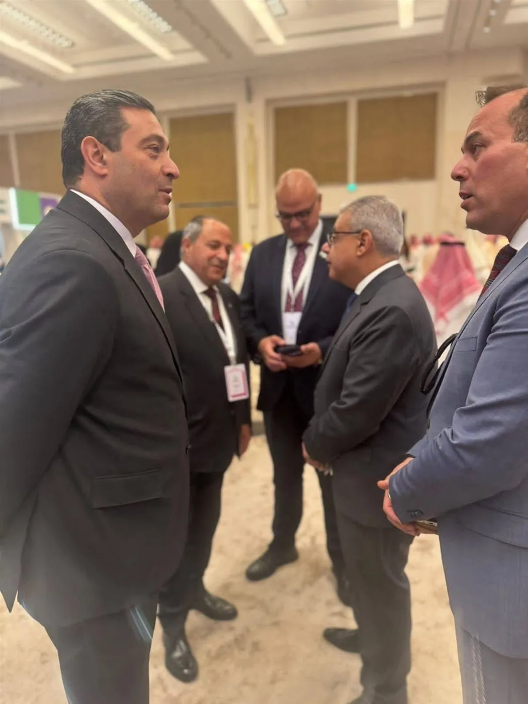 محافظ دمياط يلتقي السفير المصري بالسعودية في حوار المدن العربية الأوروبية