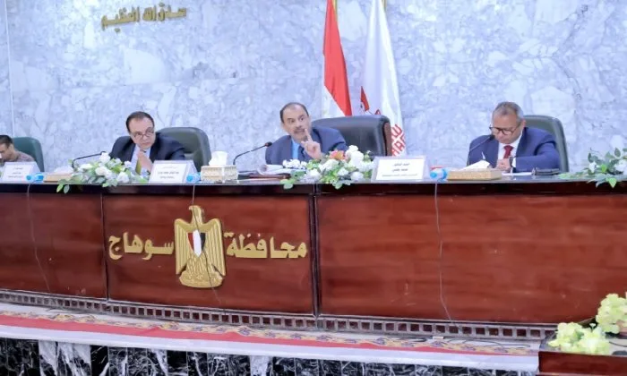 محافظ سوهاج: إعفاء الأشخاص ذوي الاحتياجات الخاصة من رسوم ركوب العبارات النهرية محافظ سوهاج: إعفاء الأشخاص ذوي الاحتياجات الخاصة من رسوم ركوب العبارات النهرية