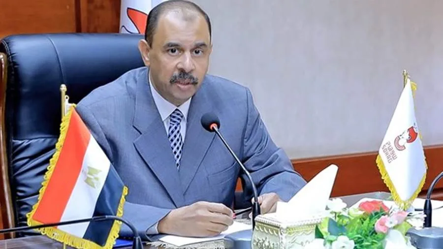 محافظ سوهاج يحيل قضية مناقصة كاميرات المراقبة في مديرية التعليم إلى النيابتين العامة والإدارية محافظ سوهاج يحيل قضية مناقصة كاميرات المراقبة في مديرية التعليم إلى النيابتين العامة والإدارية