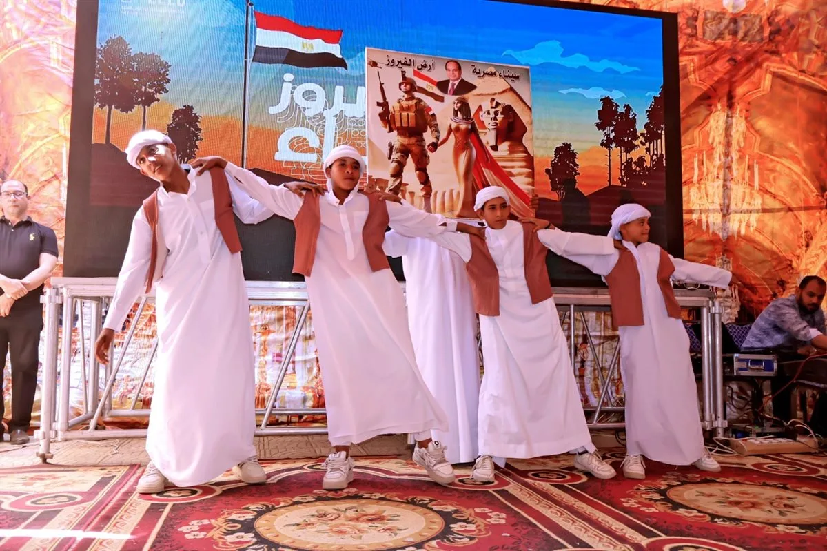 محافظ سوهاج يشهد حفل ختام الأنشطة لمدارس التربية الخاصة للصم والبكم