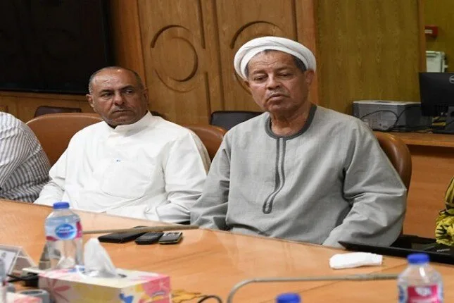 محافظ قنا يرأس الاجتماع الأول لتأسيس المجلس الاقتصادي والاجتماعي لتعزيز جهود التنمية المحلية محافظ قنا يرأس الاجتماع الأول لتأسيس المجلس الاقتصادي والاجتماعي لتعزيز جهود التنمية المحلية