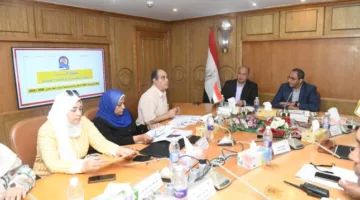 محافظ قنا يراقب تقدم تنفيذ مشروعات الخطة الاستثمارية.