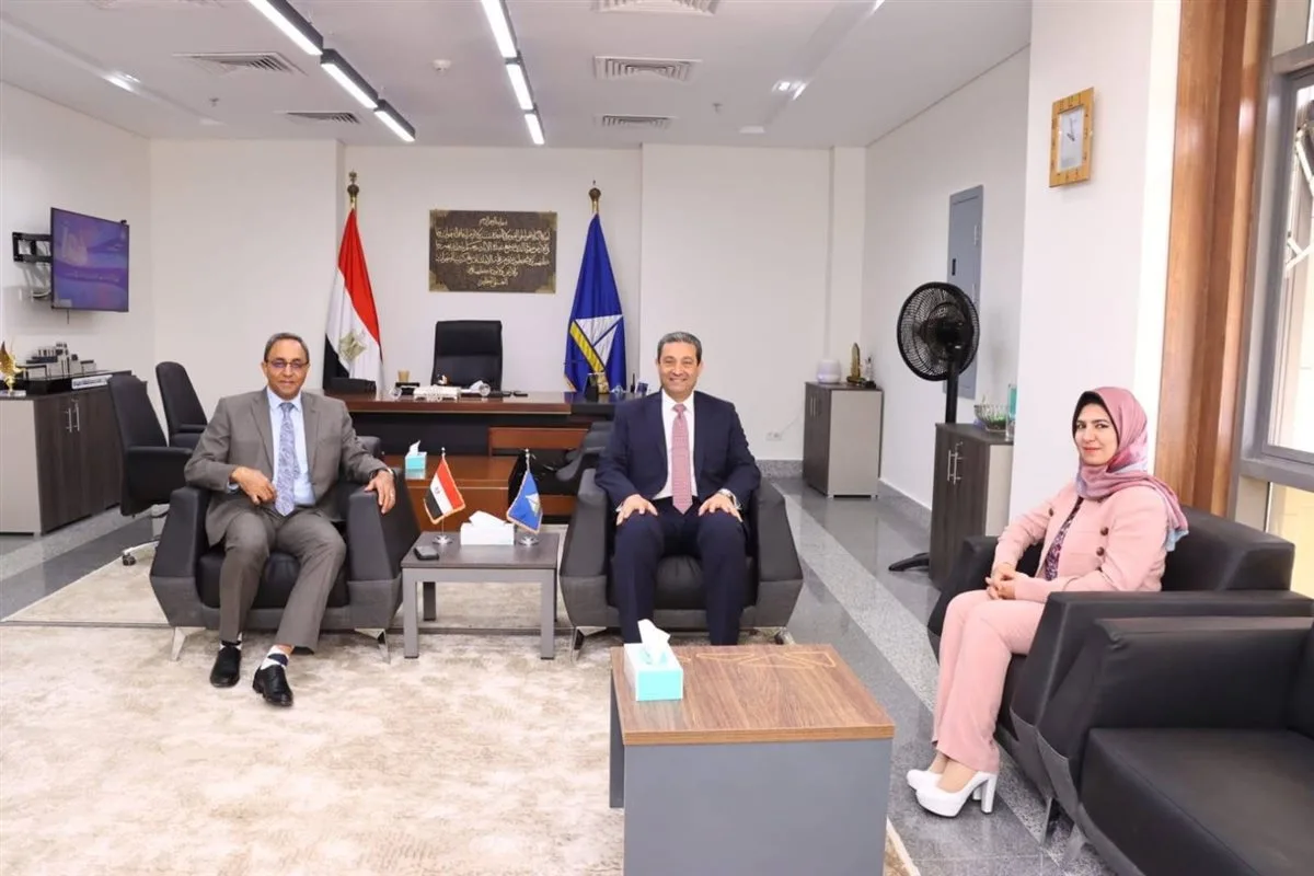 محافظ قنا يزور دمياط لدراسة سبل التعاون الاقتصادي بين العاصمتين محافظ قنا يزور دمياط لدراسة سبل التعاون الاقتصادي بين العاصمتين