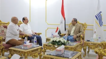 محافظ قنا يستقبل وفدي مطرانية دشنا ونجع حمادي لتهنئتهما بعيد الأضحى