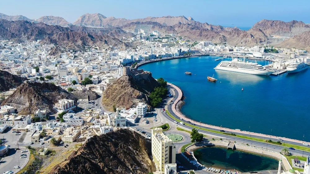 محافظة مسقط تحتضن اللقاء الأول لسفراء المحافظات