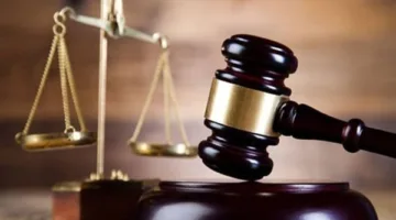 محكمة جنايات القاهرة تقرر براءة نقيب المعلمين من تهمة الرشوة