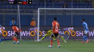 محلل رياضي: الدوري المصري يشتعل بعد تعثر بيراميدز وفوز الأهلي الكبير