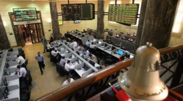محللون: موجة جديدة من الاكتتابات تؤثر سلباً على السيولة في السوق وتسبب ارتباكاً في مؤشرات البورصة.