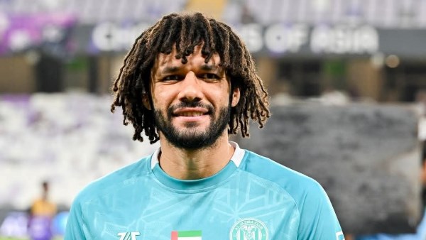 محمد النني حصد جائزة أفضل لاعب خلال شهر أبريل بالدوري الإماراتي