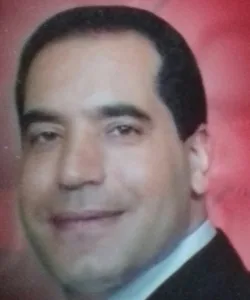محمد سعد عبد اللطيف: حديث الروح بين القيثارة والصمت
