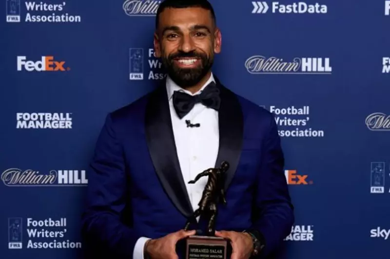 محمد صلاح: أفتخر بالفوز بجائزة رابطة الكتاب للمرة الثالثة محمد صلاح: أفتخر بالفوز بجائزة رابطة الكتاب للمرة الثالثة