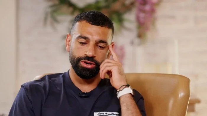 محمد صلاح: «من الصعب كطفل نشأ في قرية أن يحلم بجائزة الكرة الذهبية» محمد صلاح: «من الصعب كطفل نشأ في قرية أن يحلم بجائزة الكرة الذهبية»