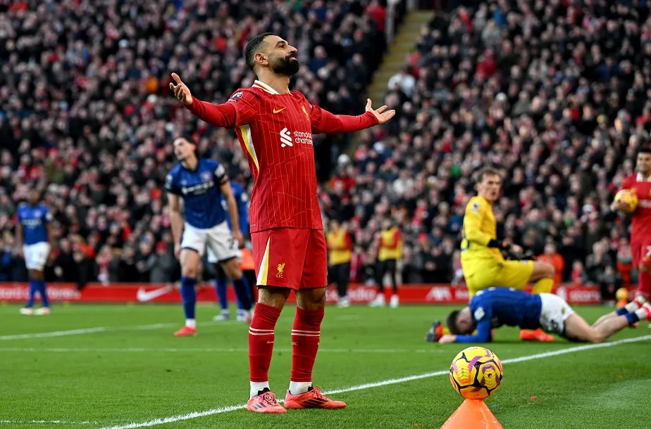 محمد صلاح يؤثر على استراتيجية صفقات ليفربول في الصيف محمد صلاح يؤثر على استراتيجية صفقات ليفربول في الصيف