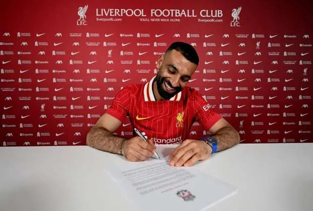 محمد صلاح يقترب من «الحذاء الذهبي».. هل يصبح أول عربي بقائمة أساطير أوروبا؟