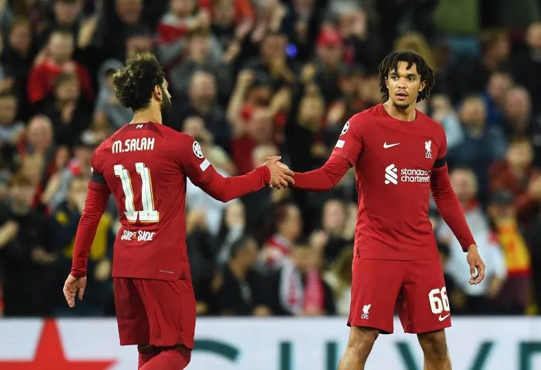 محمد صلاح يوجه رسالة مؤثرة لوداع أرنولد بعد تأكيد رحيله عن ليفربول