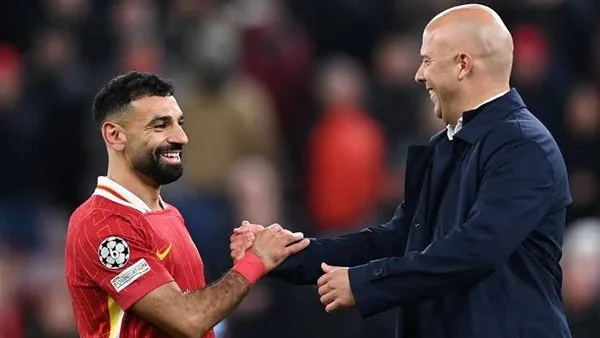 محمد صلاح يوضح الفارق بين يورجن كلوب وأرني سلوت