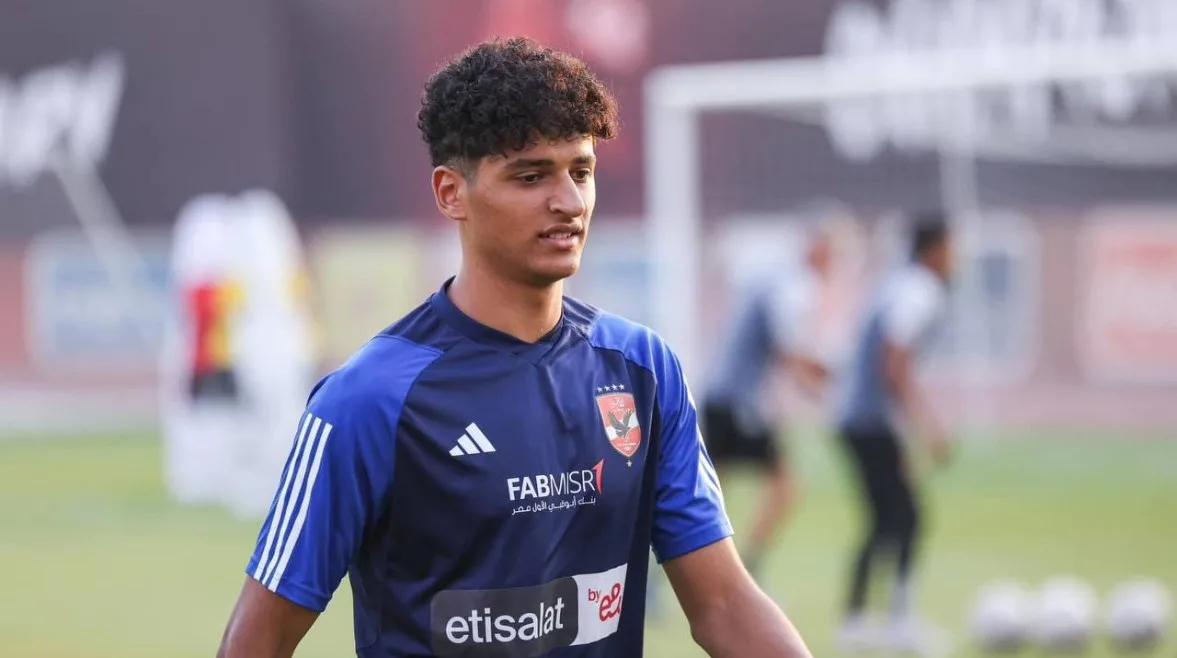محمد عبد الله يغادر معسكر منتخب الشباب قبل أيام من مواجهة تنزانيا