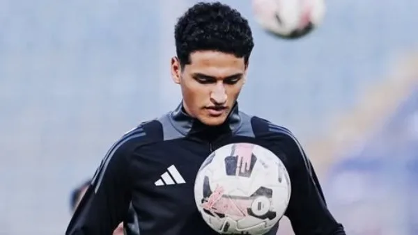 محمد عبدالله يغادر معسكر منتخب مصر للشباب بسبب الإصابة