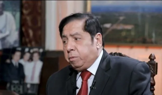 محمد عشوب: هيفاء وهبي فنانة “صناعي” وفرق كبير بين فنانات زمان والجيل الحالي