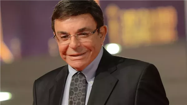محمد عشوب: ورثة سمير صبري باعوا صوره وجوائزه لبائعي الخوردة (فيديو)