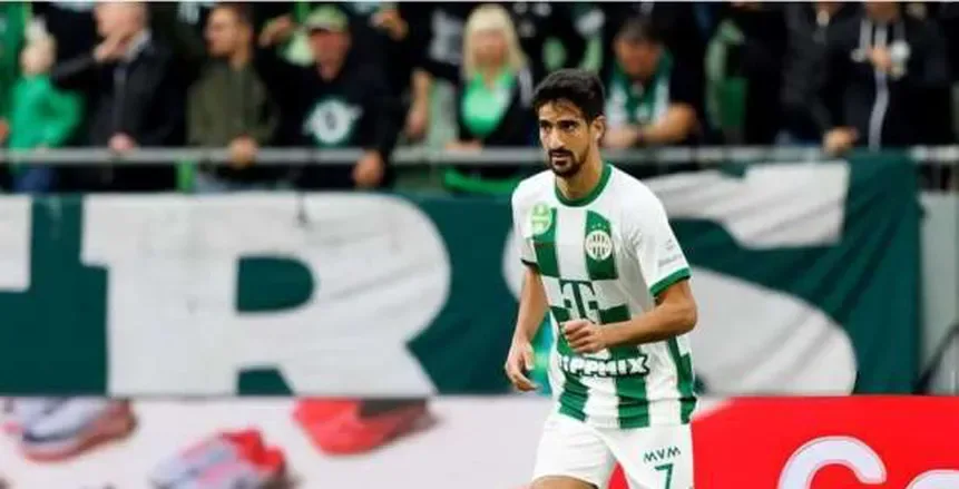محمد علي بن رمضان ينجح في اجتياز الفحص الطبي في الأهلي محمد علي بن رمضان ينجح في اجتياز الفحص الطبي في الأهلي
