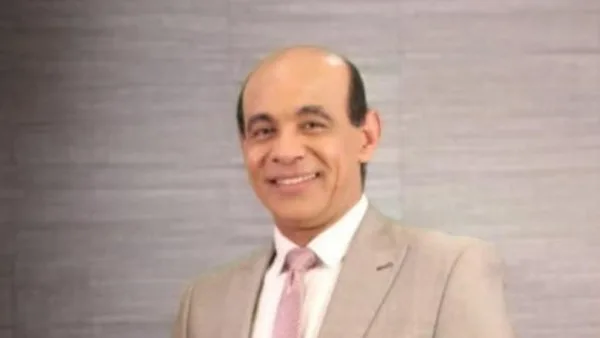 محمد موسى يكتب.. ديفيلية التعري بالسوشيال ميديا