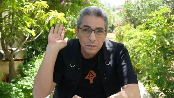 محمود سعد يكشف معاناته مع زوجة والده: منعتني من أبويا