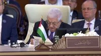 محمود عباس يطالب حماس بالتخلي عن سلطتها في غزة وتفكيك ترسانتها.