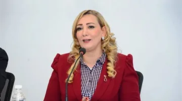 مخاوف من تداخل الجماعة الإرهابية مع المجتمع الفرنسي.. تحليل سياسي يوضح الأسباب