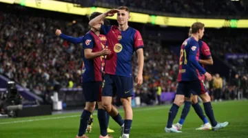 مدافع برشلونة يسعى لإنهاء عقده للانتقال إلى فريق آخر