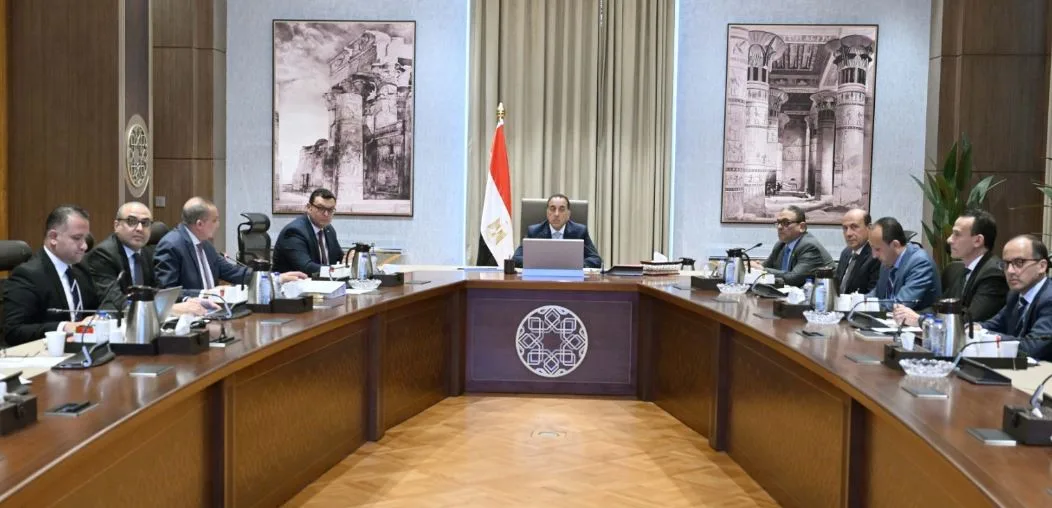 رئيس الوزراء يراقب خطوات تقديم إدارة وتشغيل مشروع حدائق تلال الفسطاط