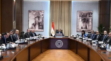 مدبولي: استمرار جهود الحكومة لتحقيق أهداف استدامة انخفاض الدين الخارجي