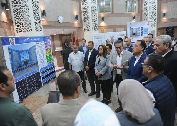 مدبولي: الرئيس السيسي يُتابع بشكل دوري جهود تطوير منظومة الصحة بأنحاء الجمهورية