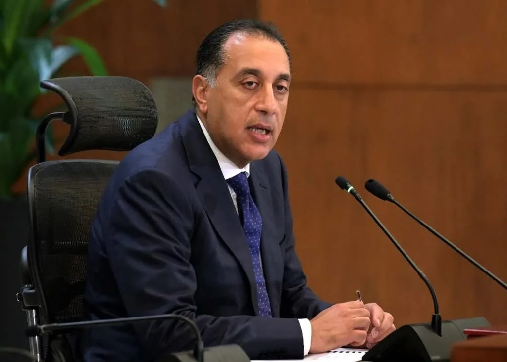 مدبولي: السوق المصرية الآن تستقبل السيارات الأمريكية مدبولي: السوق المصرية الآن تستقبل السيارات الأمريكية