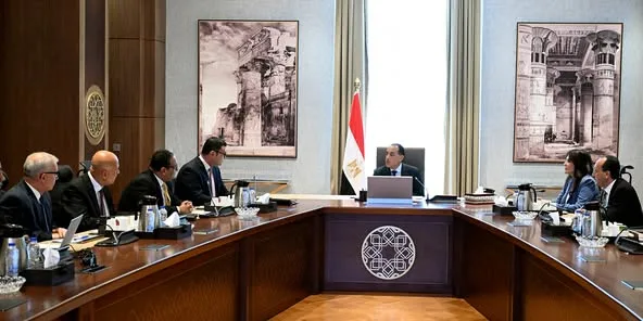 مدبولي: نظام المياه والصرف يمثل أولوية لدعم التنمية وتلبية متطلبات التوسع العمراني في شرق وغرب القاهرة. مدبولي: نظام المياه والصرف يمثل أولوية لدعم التنمية وتلبية متطلبات التوسع العمراني في شرق وغرب القاهرة.