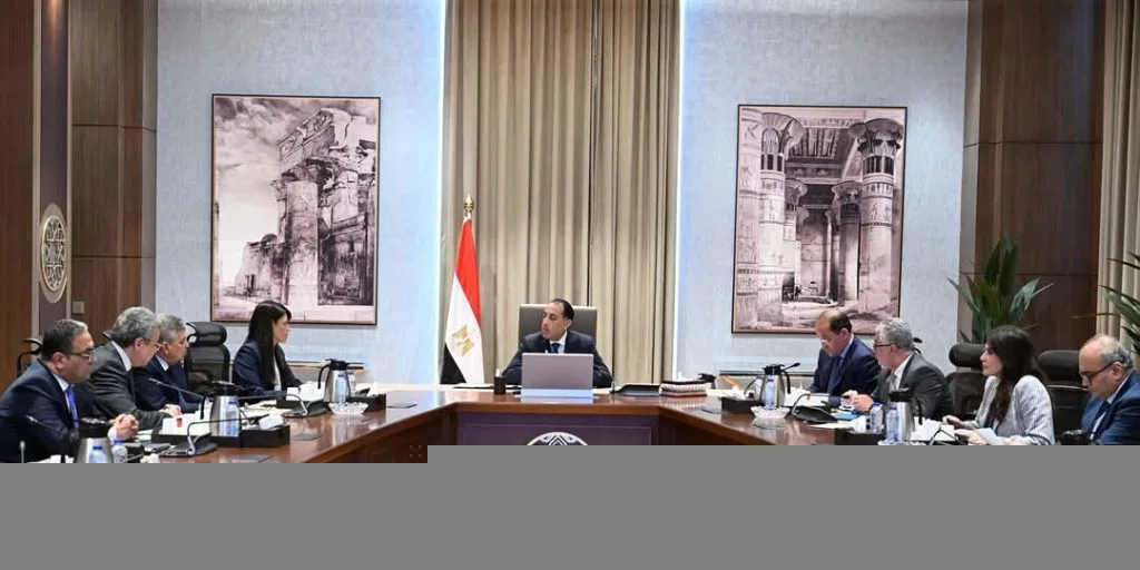 مدبولي يتابع جُهود إصلاح وإعادة هيكلة الهيئات الاقتصادية