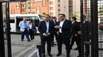 مدبولي يتابع مشروعات الإسكان في حدائق العاصمة