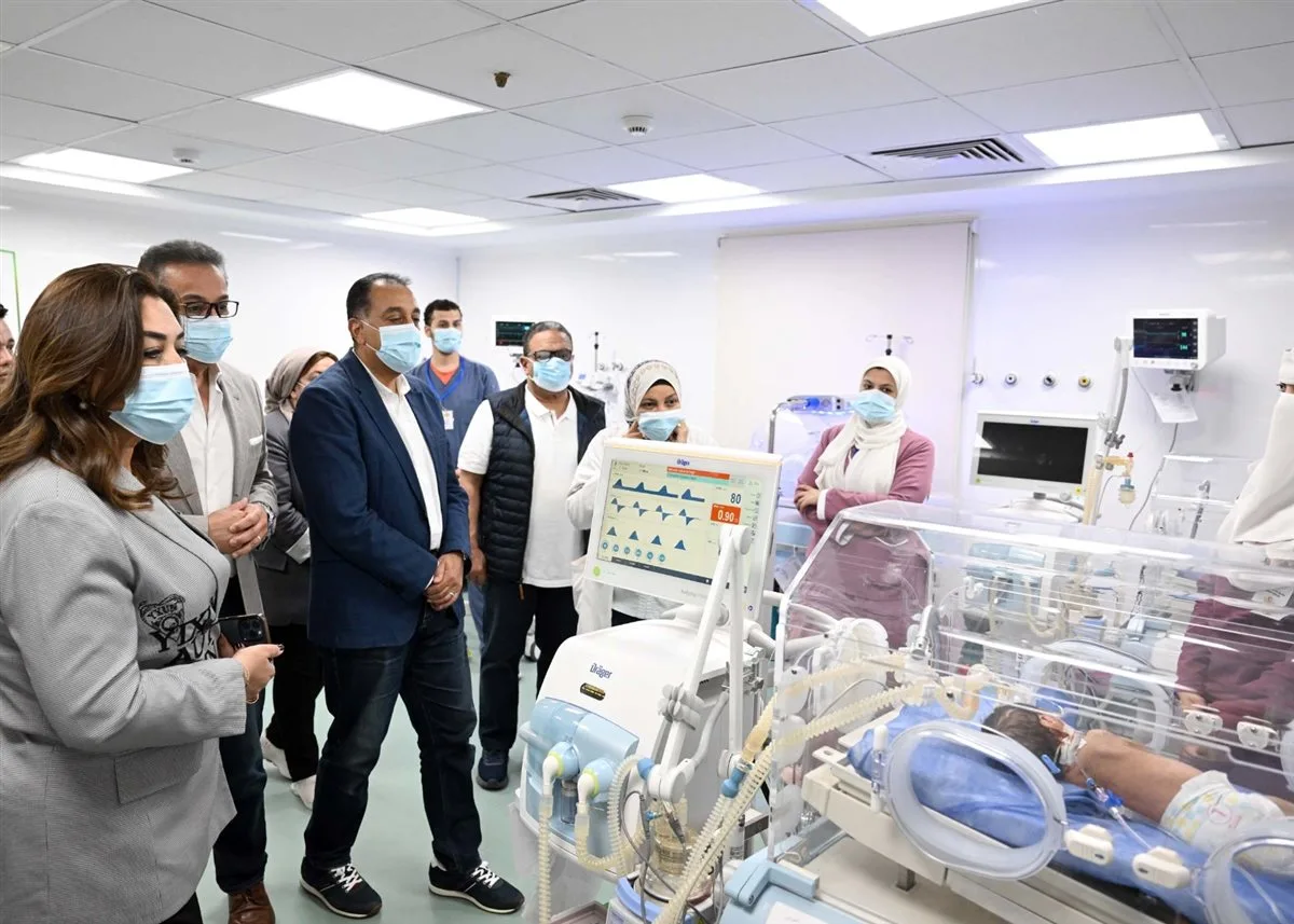 مدبولي يتفقد مُستشفى محلة مرحوم ومشروع تغطية المصرف ومحطة مياه المرشحة بالغربية