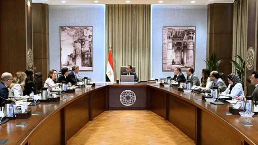 مدبولي يستقبل الرئيس التنفيذي لشركة "فيزا" لاستعراض خطط الشركة للاستثمار في مصر