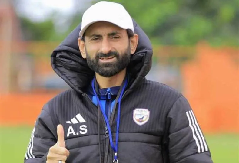 مدرب الزمالك: شيكابالا قائد حقيقي ونجاح كأس مصر ذا أهمية كبيرة للقلعة البيضاء هذا الموسم مدرب الزمالك: شيكابالا قائد حقيقي ونجاح كأس مصر ذا أهمية كبيرة للقلعة البيضاء هذا الموسم