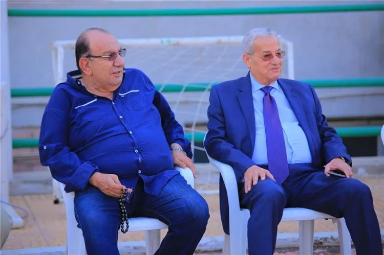 مدرب المقاولون العرب: عودة ذئاب الجبل للدوري الممتاز كانت بفضل دعم المهندس محمد عادل ومجهودات الإدارة. مدرب المقاولون العرب: عودة ذئاب الجبل للدوري الممتاز كانت بفضل دعم المهندس محمد عادل ومجهودات الإدارة.