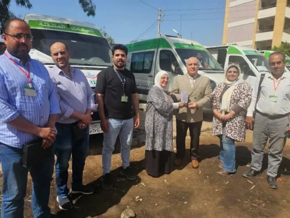 مدير الصحة بالقليوبية يتفقد أعمال القافلة الطبية المجانية بقرية طحلة ببنها