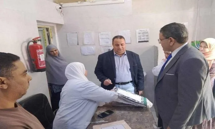 مدير الصحة في المنوفية يطلب الإسراع في حل مشكلة قوائم الانتظار بمستشفى الرمد بشبين الكوم مدير الصحة في المنوفية يطلب الإسراع في حل مشكلة قوائم الانتظار بمستشفى الرمد بشبين الكوم